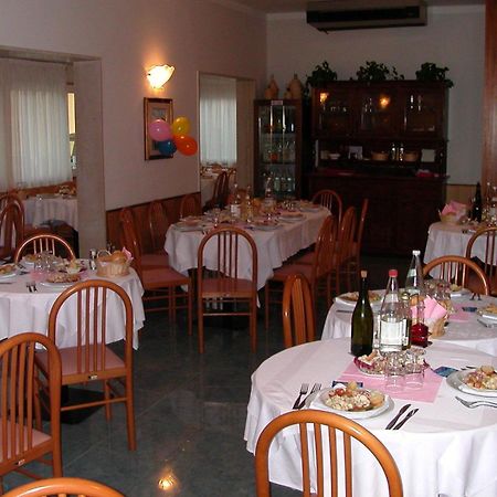 Albergo Aquila Лидо ди Йезоло Екстериор снимка